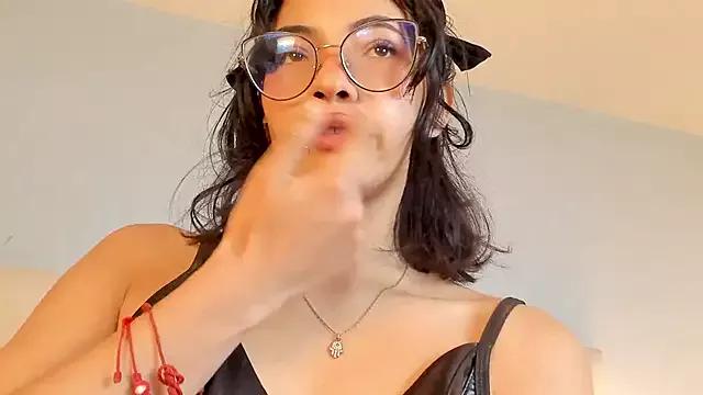 Find your cherished anal broadcaster match with our advanced interactive search and filtering options, allowing you to tailor-make your live event desires.