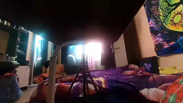 Moon_shy from StripChat