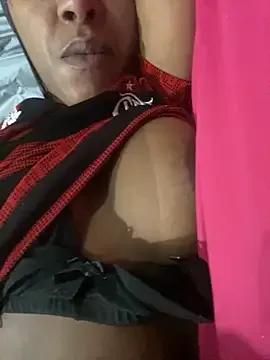 Morenasafadinhatesao from StripChat is Freechat