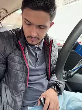 mosmar_20 from StripChat is Freechat