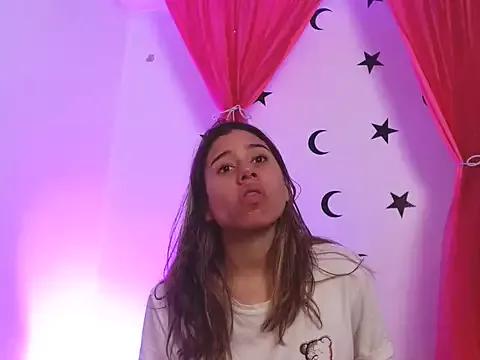 mrachellcriss303av from StripChat is Freechat