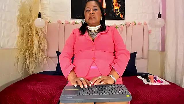 mya_blaze from StripChat is Freechat