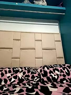 Find your cherished anal broadcaster match with our advanced interactive search and filtering options, allowing you to tailor-make your live event desires.