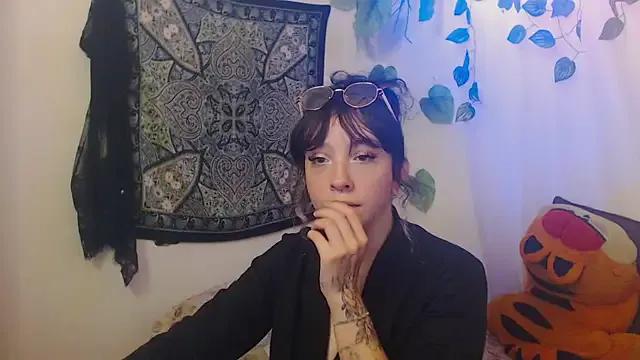 MysticNight_ from StripChat is Freechat