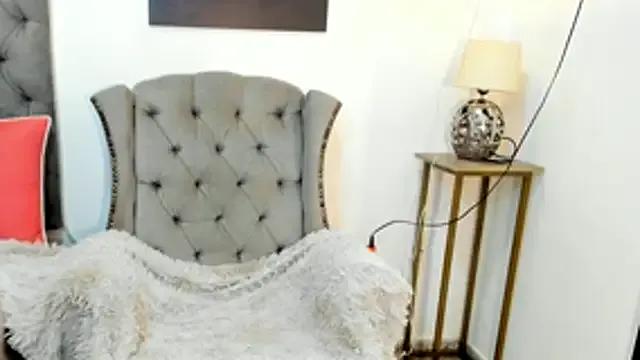 nahiroby_ebony from StripChat is Freechat