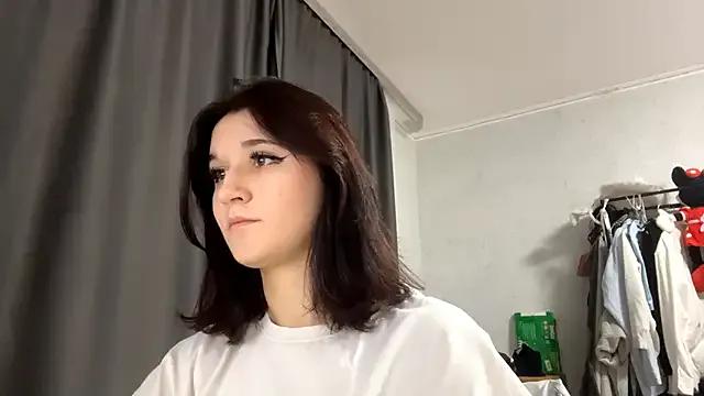 Nana_Neko from StripChat is Freechat