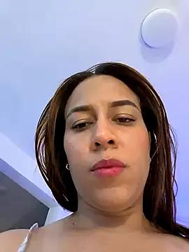 Nanybaker95 from StripChat