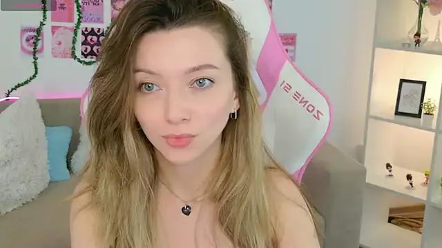 Nata_Christat from StripChat is Freechat