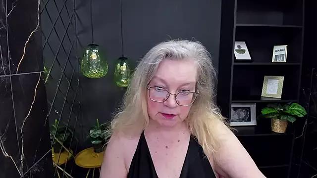 Find your cherished anal broadcaster match with our advanced interactive search and filtering options, allowing you to tailor-make your live event desires.