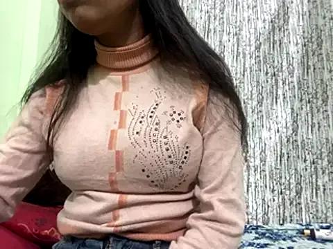 Natasha_babi from StripChat is Freechat