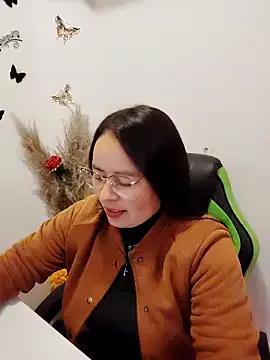 Natasha_leon_ from StripChat is Freechat