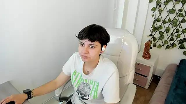 Nathaly_ds from StripChat is Freechat