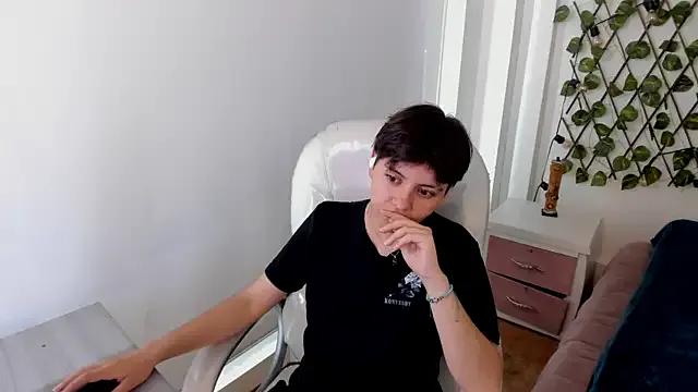 Nathaly_ds from StripChat is Freechat