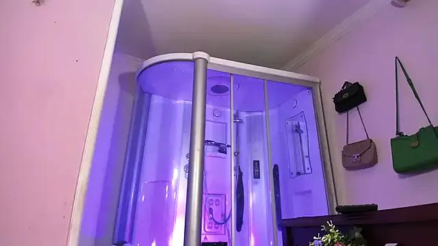 naughty_sweet_girls_sexts from StripChat is Freechat