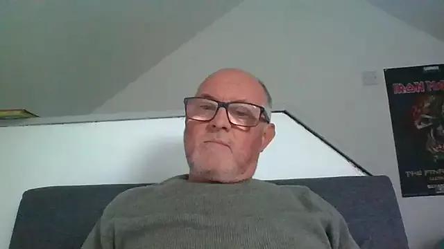 naughtygrandad1 from StripChat is Freechat