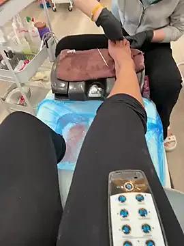 Naughtynessaa from StripChat is Freechat