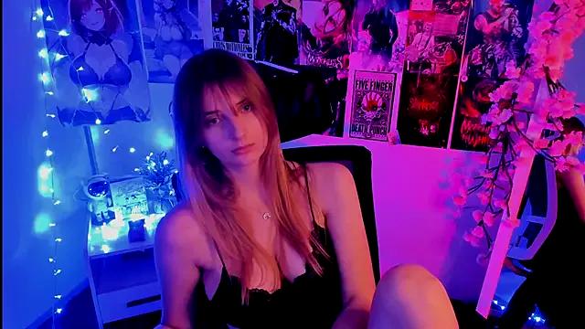 NeyliDream from StripChat is Freechat