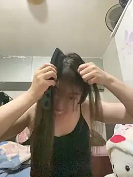 Nhi999 from StripChat