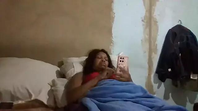 Nicky52 from StripChat is Freechat