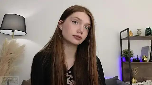 Nicole_Broown_ from StripChat is Freechat