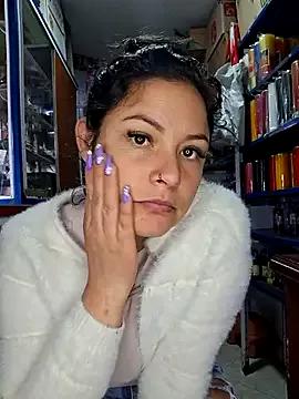 Niidia from StripChat