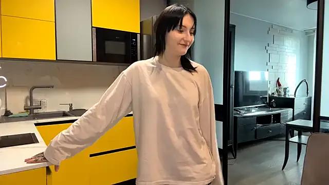 Nikaminion from StripChat is Freechat