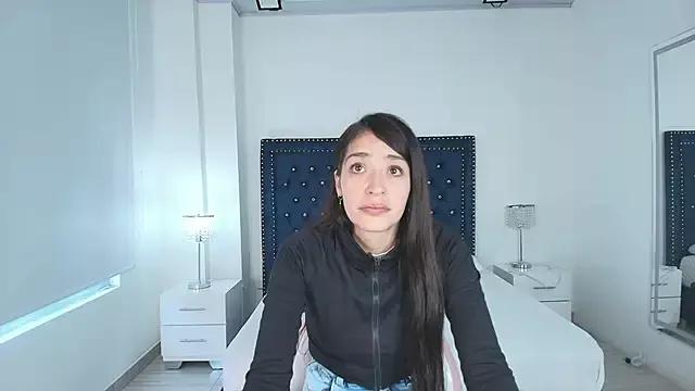 Nina_polett from StripChat is Freechat