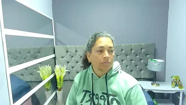 NinaBlazee from StripChat is Freechat