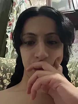 Noura69 from StripChat is Freechat