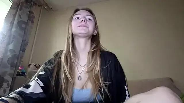 Nymera_flare from StripChat is Freechat