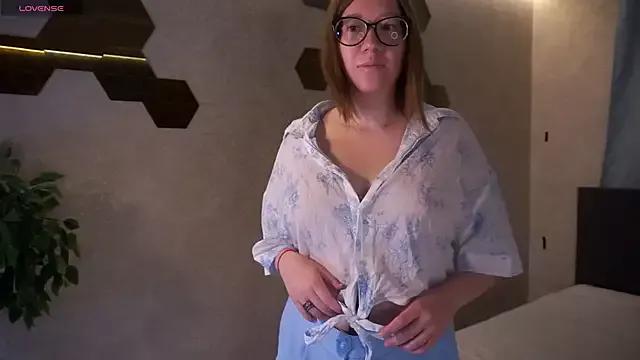 OdellaHazle from StripChat is Freechat