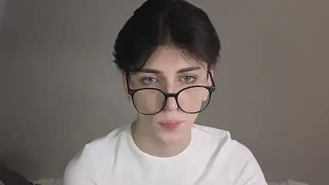 Find your cherished anal broadcaster match with our advanced interactive search and filtering options, allowing you to tailor-make your live event desires.