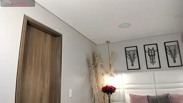 Olivia_Carvajal from StripChat is Freechat