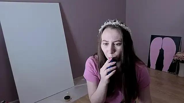 Olivia_Marsi from StripChat is Freechat