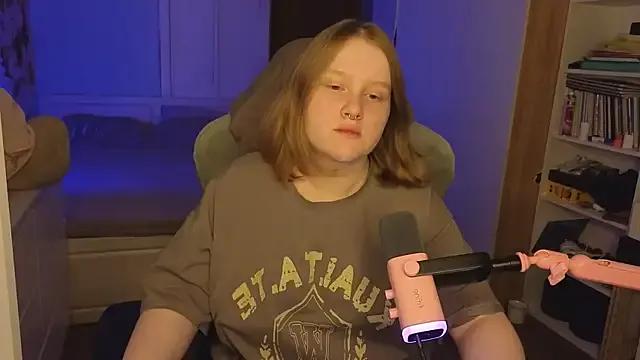 OliviaBlade from StripChat is Freechat