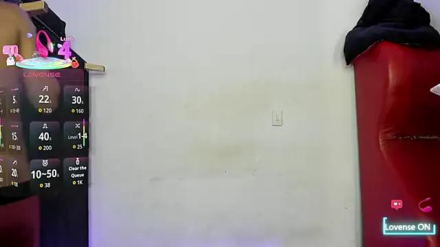 Parejalatin_2 from StripChat is Freechat