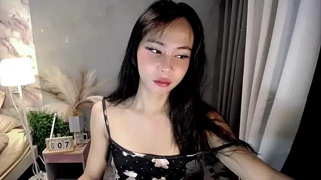 Petite_LittleKitty from StripChat is Freechat