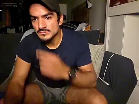 piggylatino from StripChat is Freechat