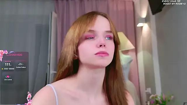 popjenny from StripChat is Freechat