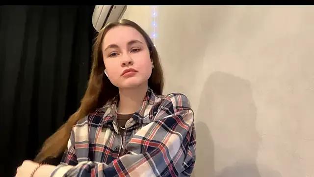 PrettyGhost from StripChat is Freechat