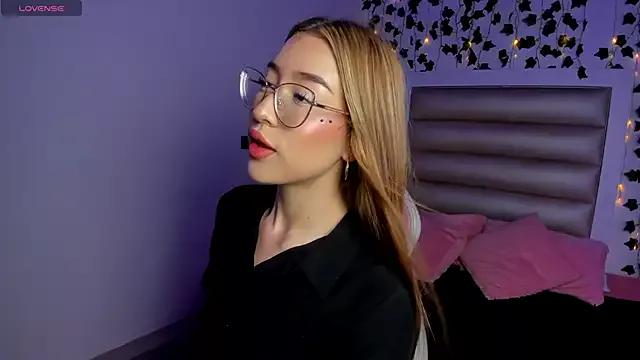 Find your cherished anal broadcaster match with our advanced interactive search and filtering options, allowing you to tailor-make your live event desires.
