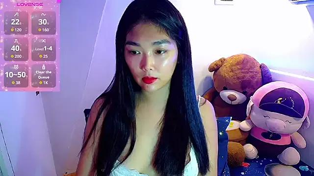 PrincessCutiee from StripChat is Freechat
