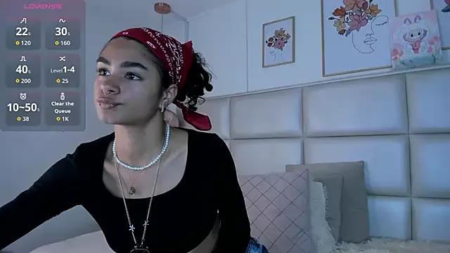 Puffy_Hearts from StripChat is Freechat