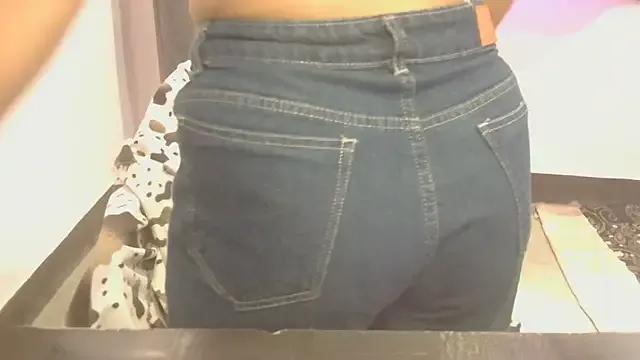 Find your cherished anal broadcaster match with our advanced interactive search and filtering options, allowing you to tailor-make your live event desires.