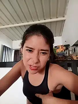 Pussybela from StripChat is Freechat