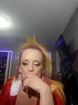 queen_of_everything from StripChat is Freechat