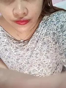 QUEEN_Sexlover_AsianPH from StripChat