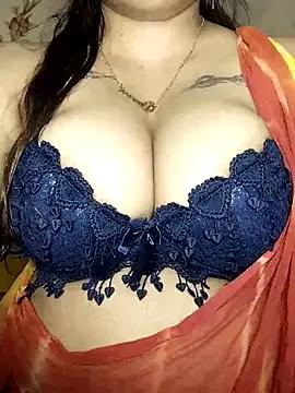 QUEENOF_LUST from StripChat is Freechat