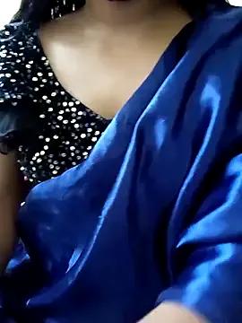 Quinn_SAHIBAA from StripChat is Freechat