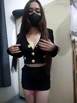 Quynhbabysexy from StripChat is Freechat